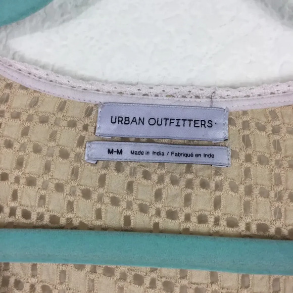 Urban Outfitters Kay Cream Tan Patchwork 70s Eyelet Shift Mini Dress Medium - Picture 5 of 15